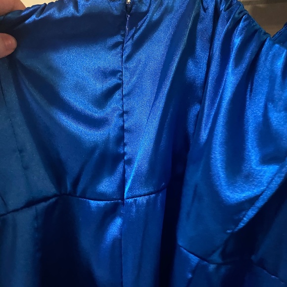 Formal plus size dress - Picture 3 of 5